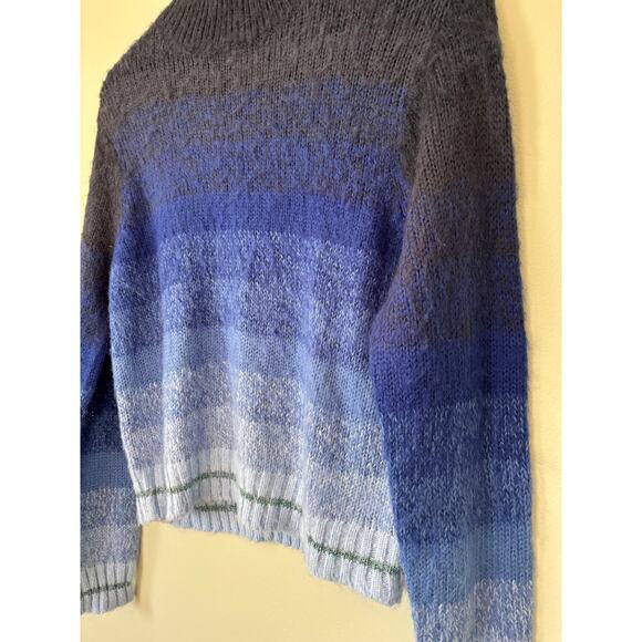 American Eagle Women's Blue Hombre Sweater Size Medium - Picture 3 of 8